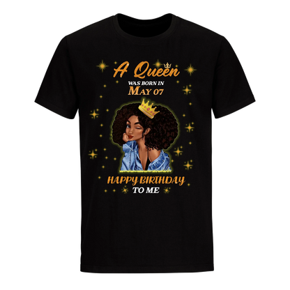 A QUEEN WAS BORN IN MAY 7TH UNISEX SHIRT