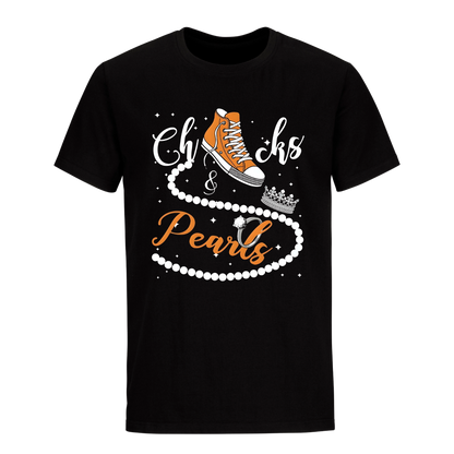 Chuck & Pearl -2  Unisex T-Shirt