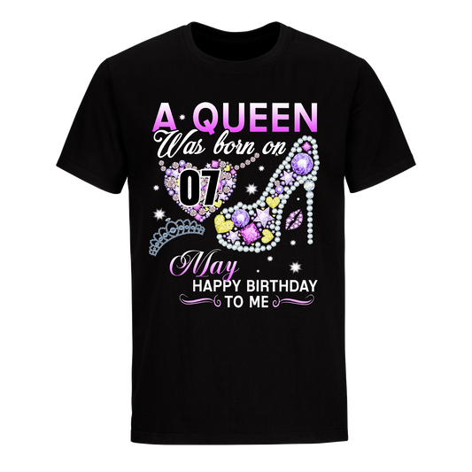 A QUEEN WAS BORN ON MAY 7TH UNISEX SHIRT